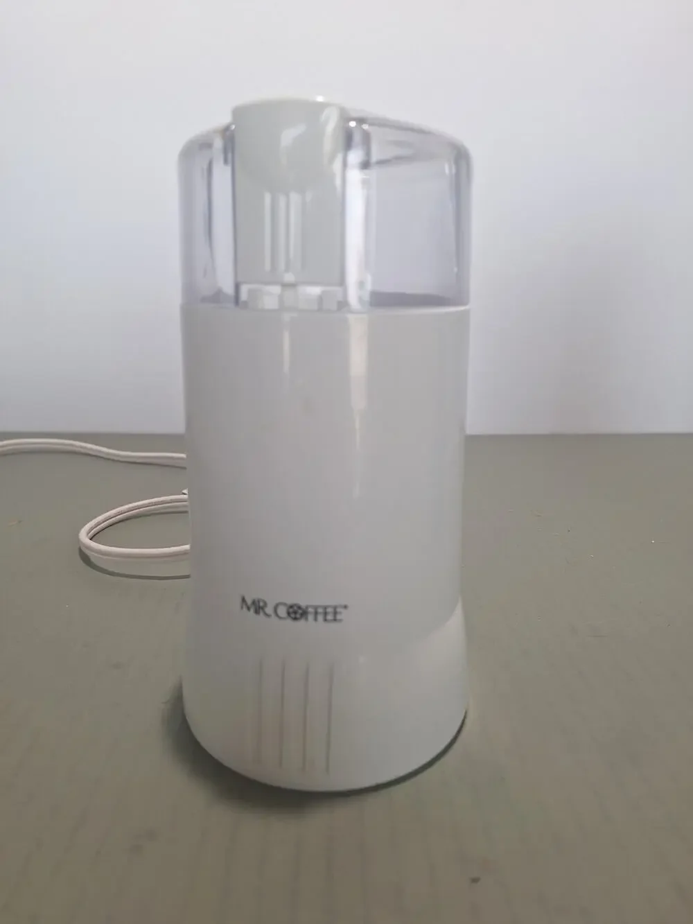 Mr Coffee IDS55 Electric Coffee Bean Grinder White 4-12 Cup Blade Mill Clear Lid